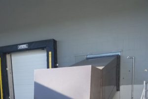 Stationary Compactor
