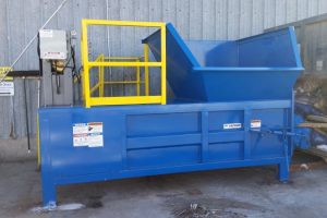 Dry waste compactor